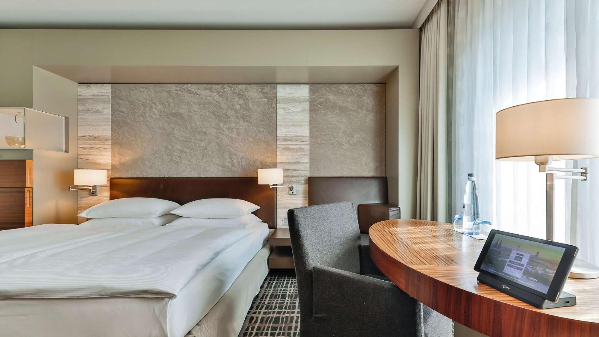 Dorint Am Heumarkt Hotel Köln